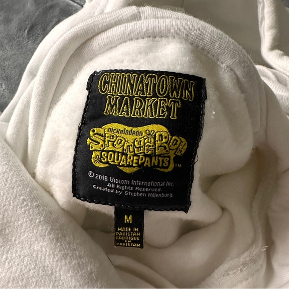 Chinatown Market x SpongeBob hoodie size Medium - Picture 4 of 6